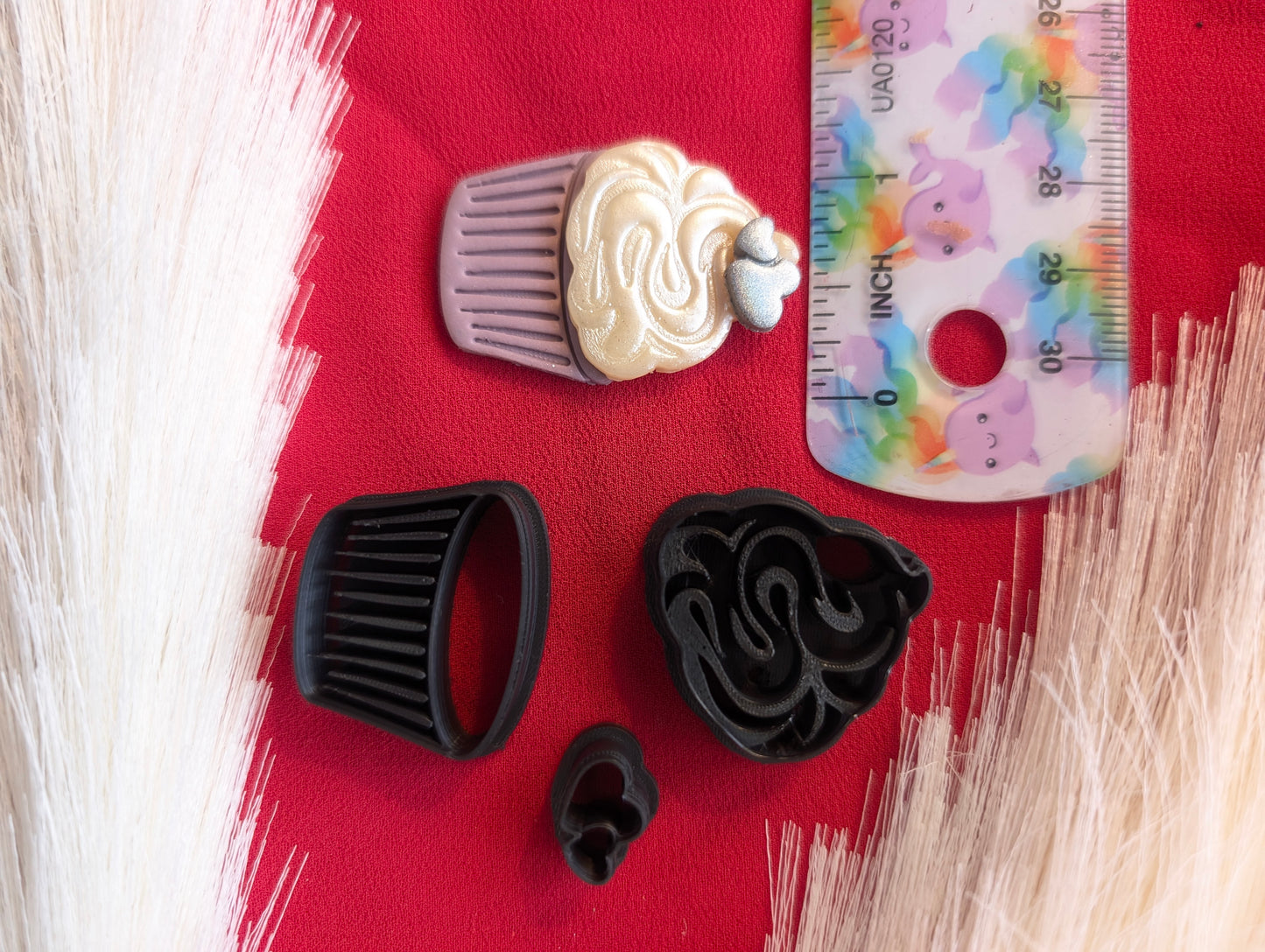 3-Piece Cupcake with Frosting and Hearts Clay Cutter