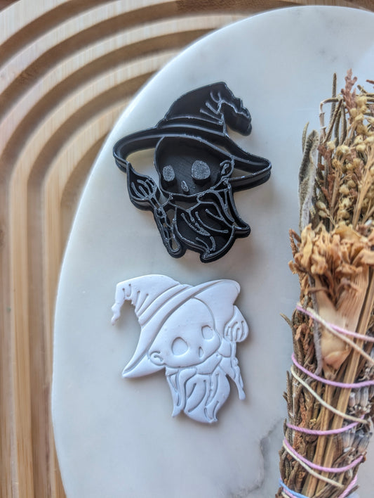 Ghost in a Witch Hat Sharp Clay Cutter
