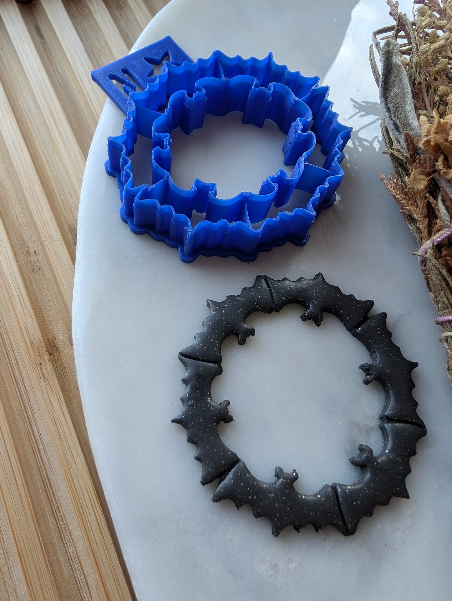 Bat Wreath Sharp Clay Cutter