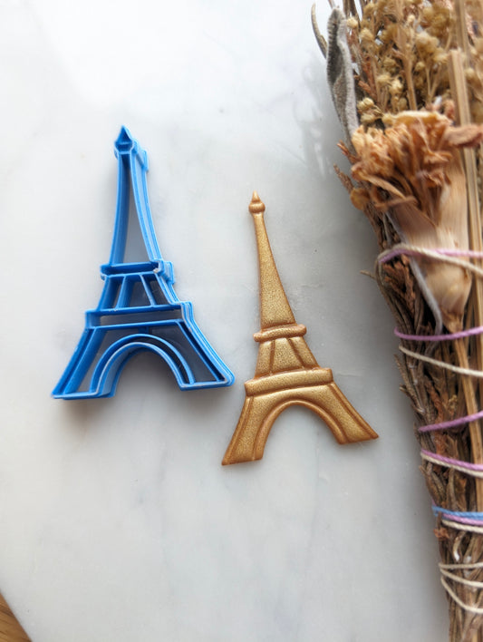 Eiffel Tower Frontal Sharp Clay Cutter