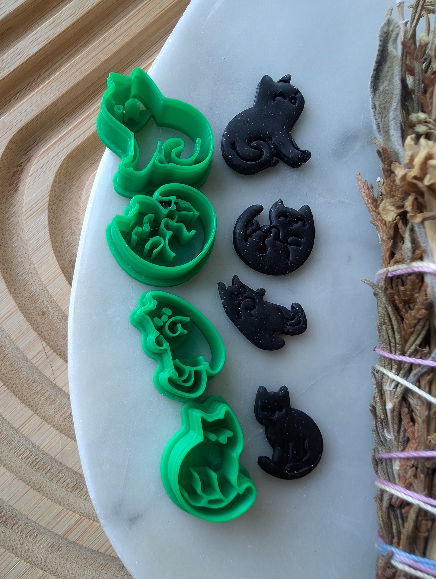 4 Small Cats Sharp Clay Cutter