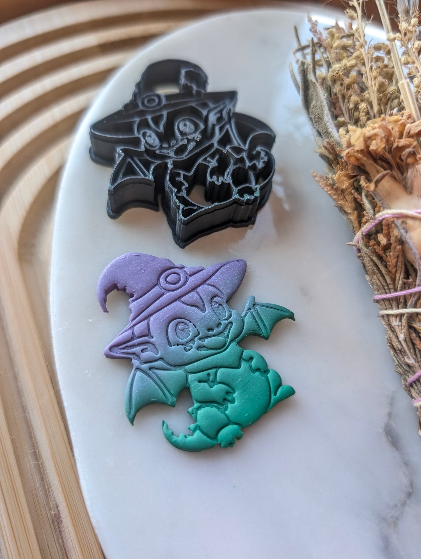 Dragon in a Witch Hat Sharp Clay Cutter