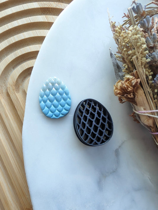 Dragon Egg with Scales Pattern Sharp Clay Cutter