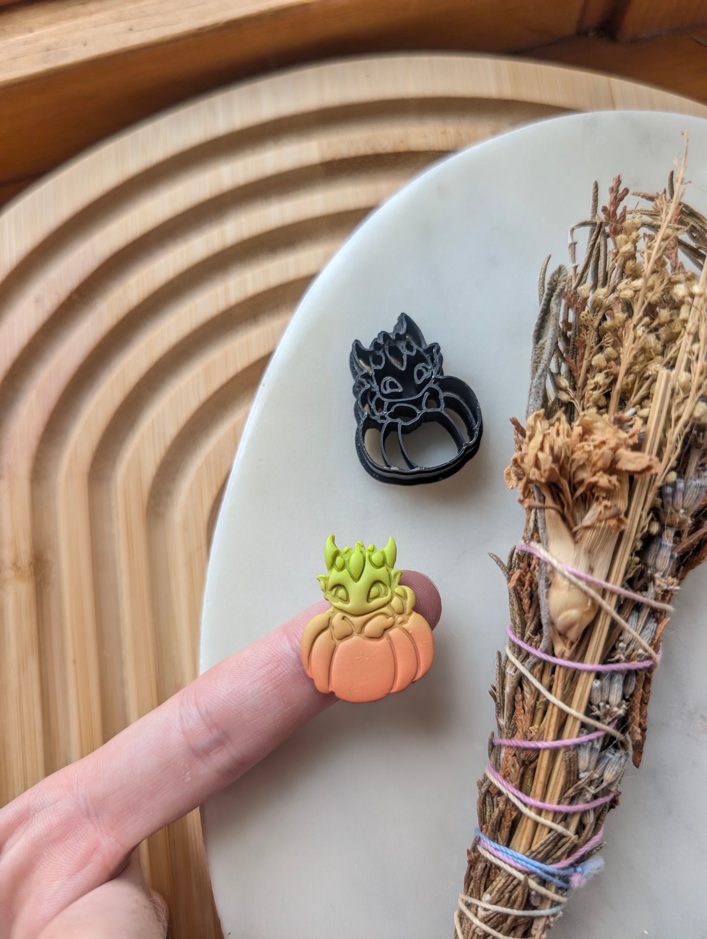 MINI Dragon on a Pumpkin Sharp Clay Cutter