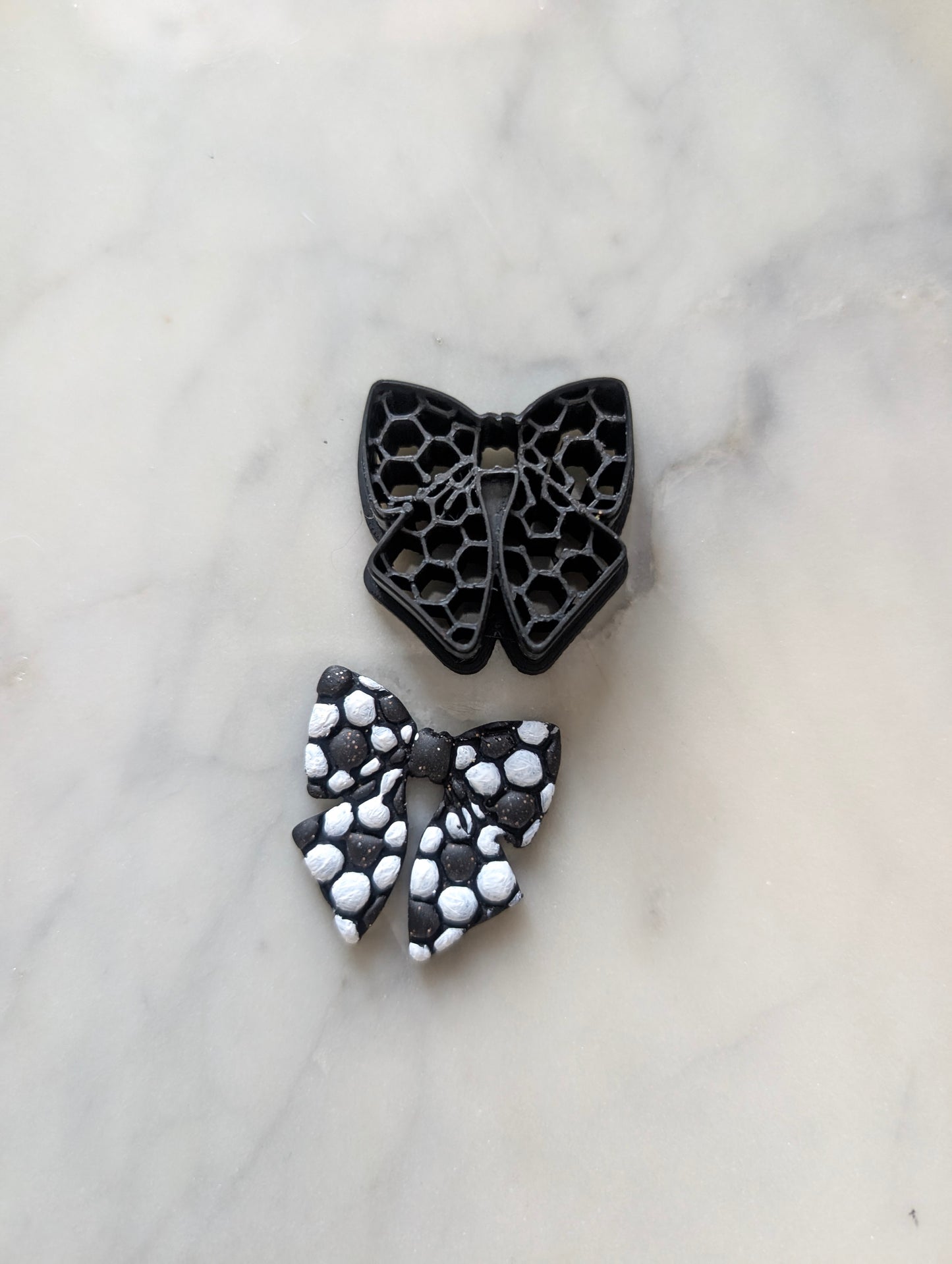 Soccer Ball Printed Bow Sharp Clay Cutter