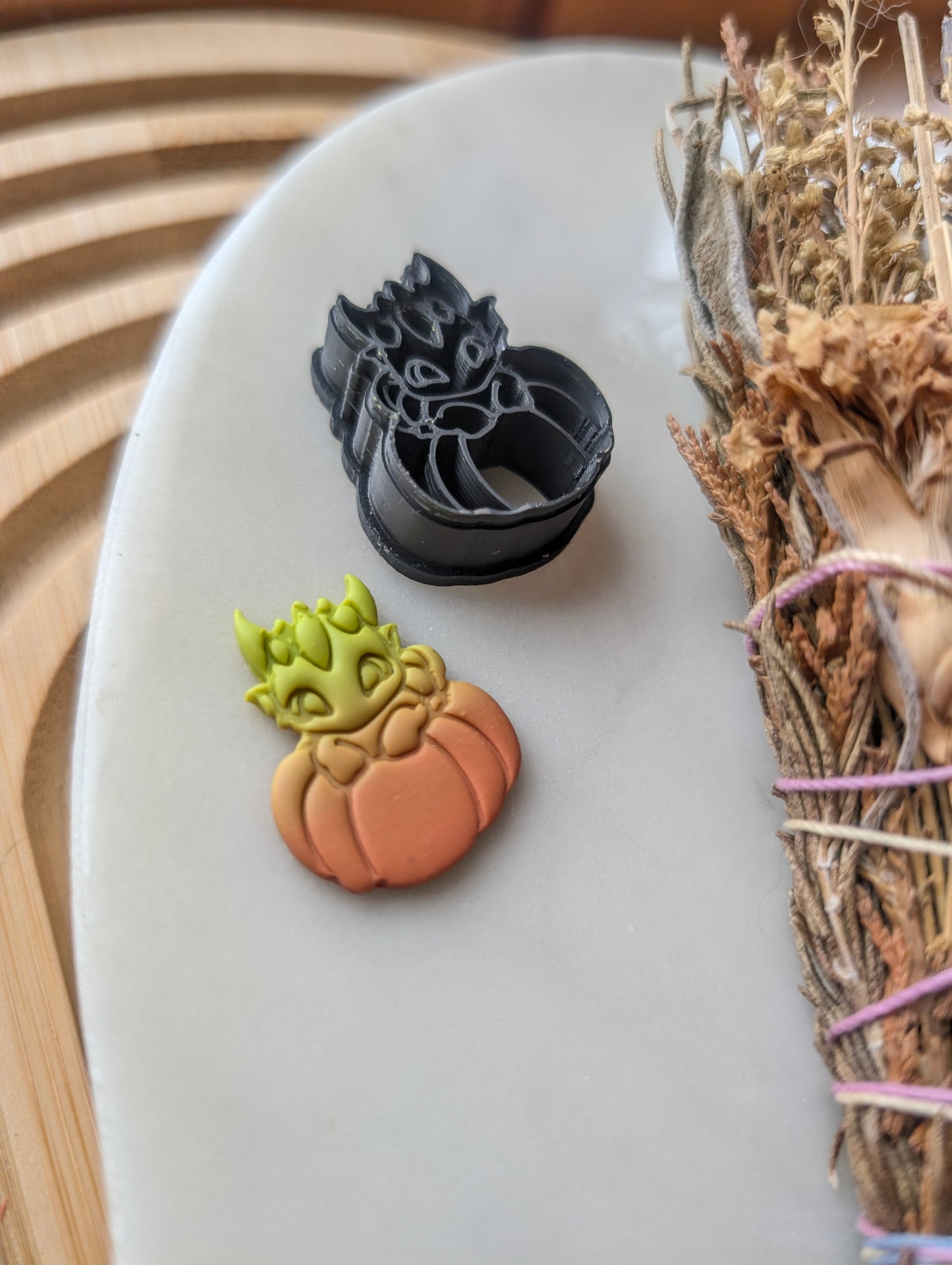 MINI Dragon on a Pumpkin Sharp Clay Cutter