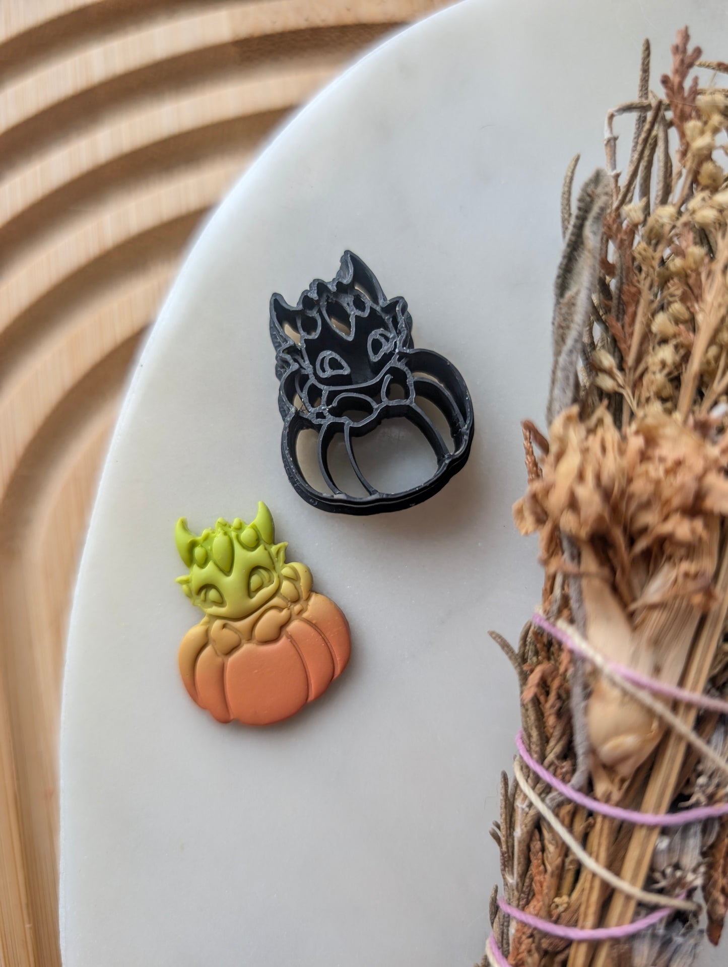 MINI Dragon on a Pumpkin Sharp Clay Cutter