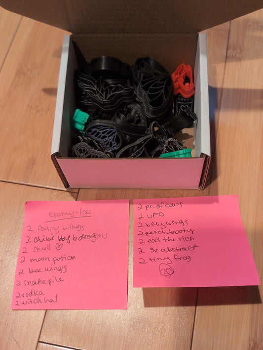 EmmyLouCain 23 Dec 2025 Live Sale Listing