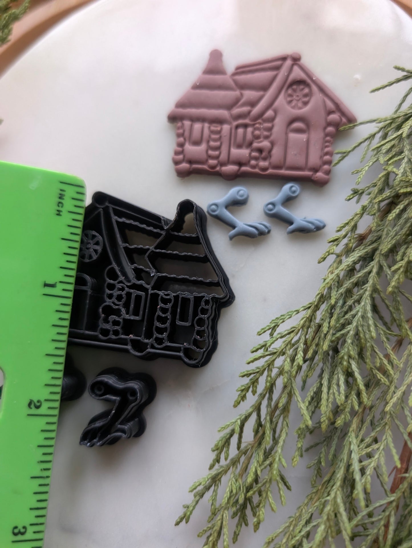 Quirky Baba Yaga Cabin & Robotic Chicken Feet Sharp Clay Cutter