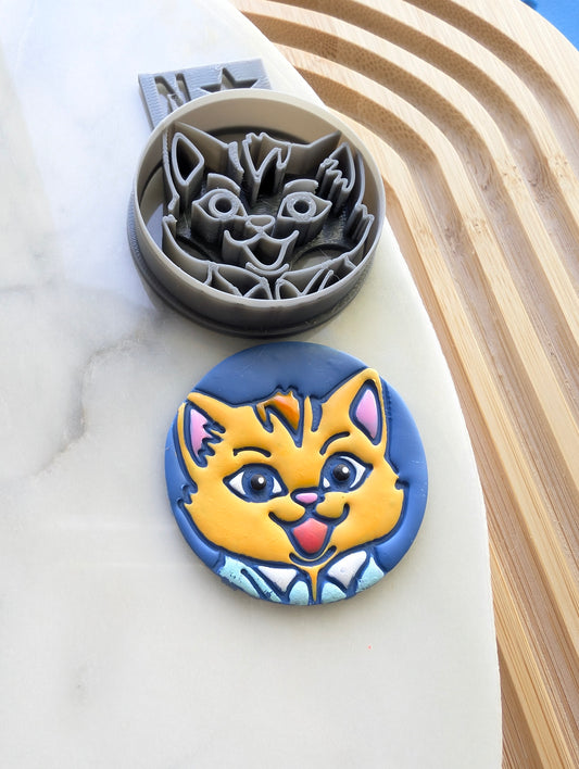 Well Dressed Happy Cat Sharp Clay Cutter