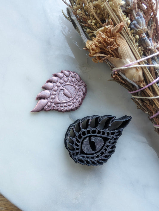 Puffy Detailed Dragon Eye Embossed Sharp Clay Cutter