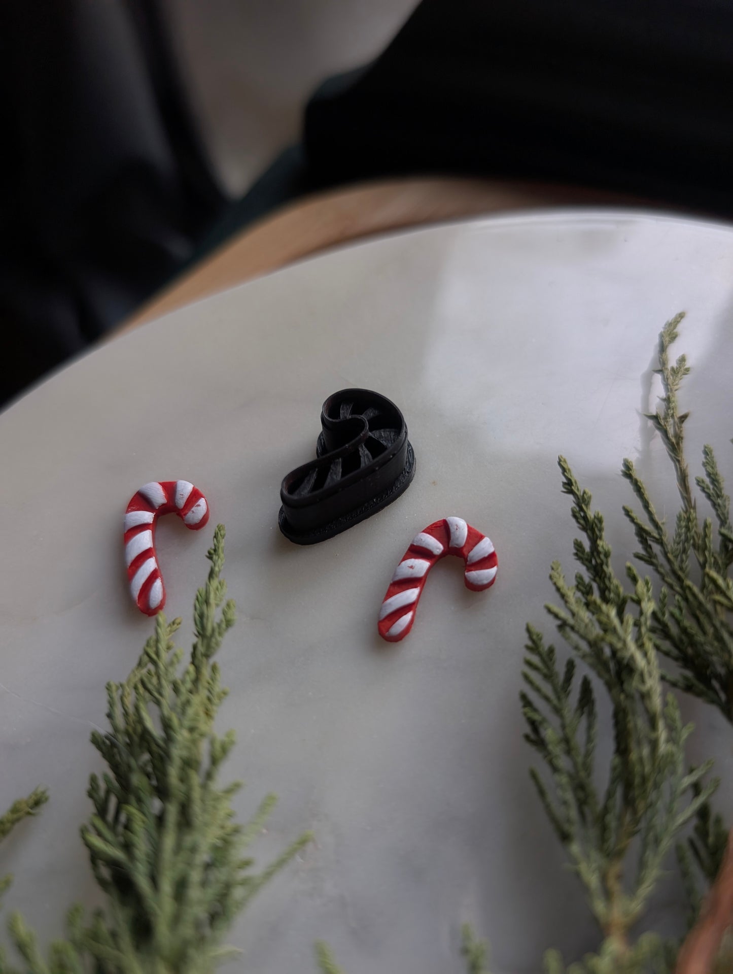 Candy Cane Mini - Embossed Sharp Clay Cutter