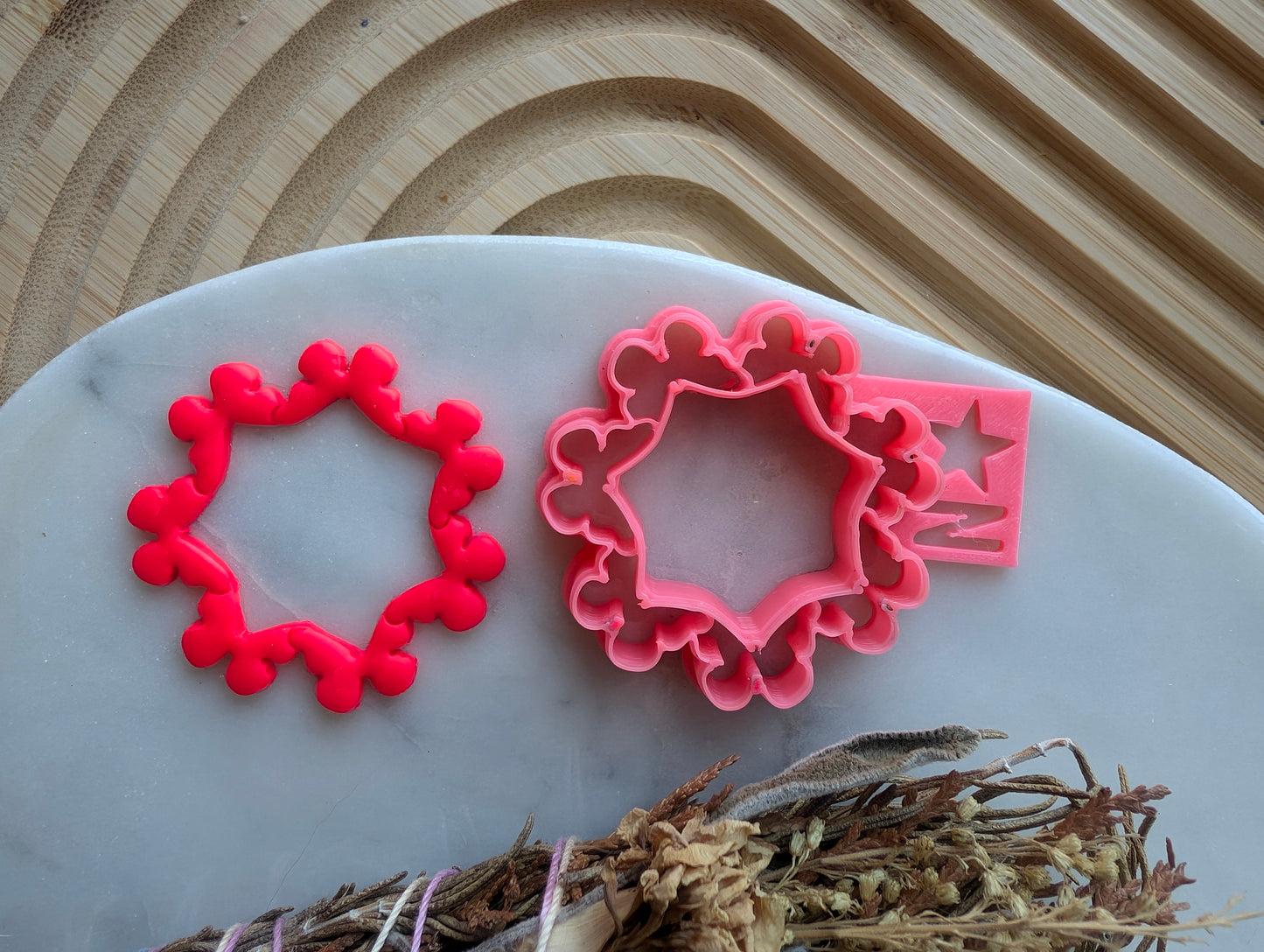 Butterfly Wreath Sharp Clay Cutter