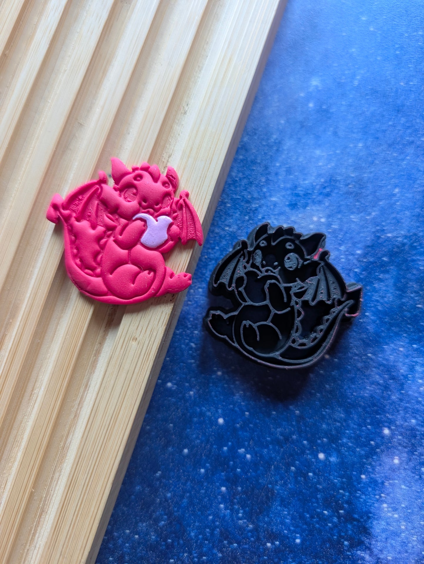 Chibi Dragon Licking a Heart Sharp Clay Cutter