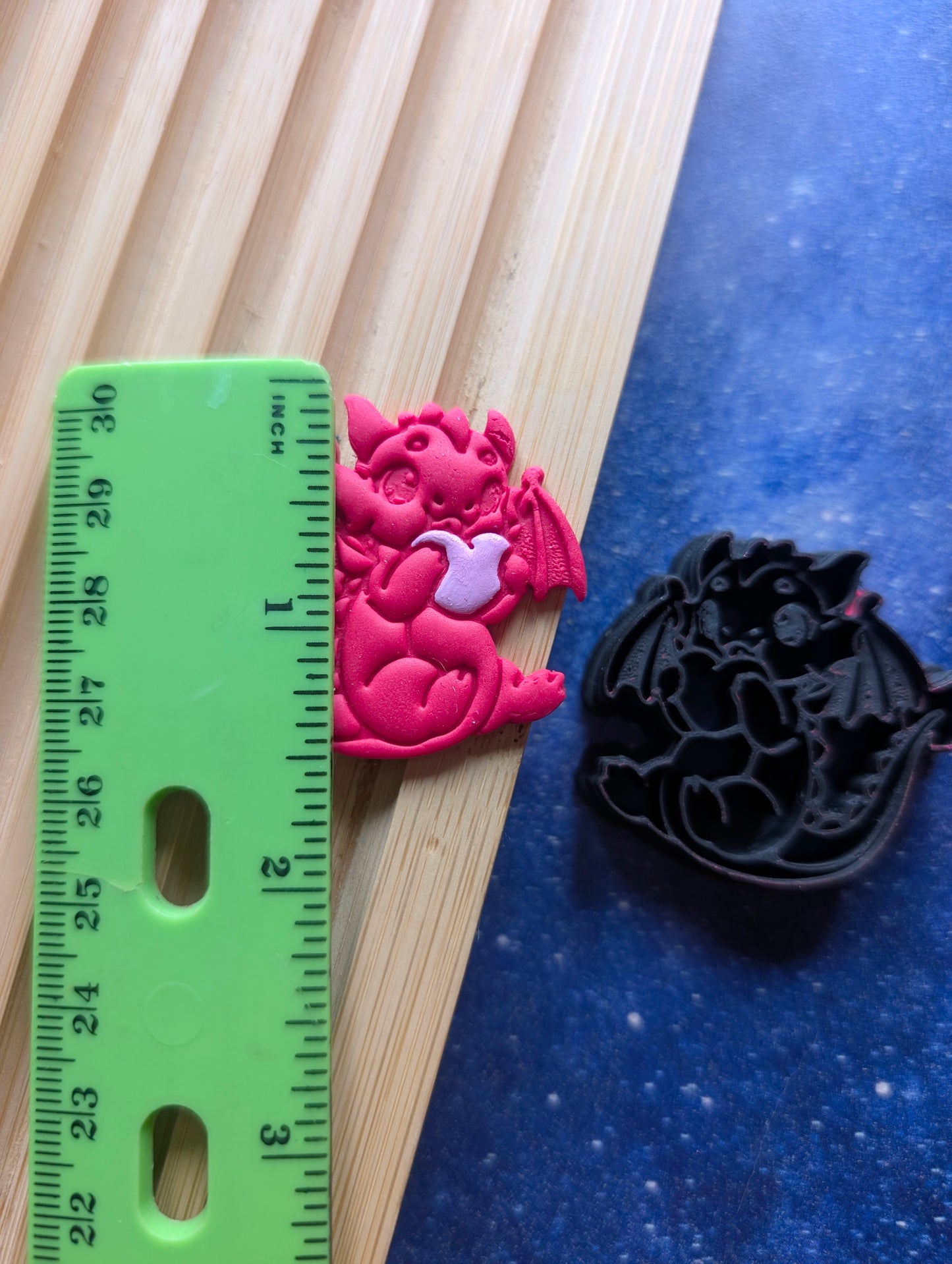 Chibi Dragon Licking a Heart Sharp Clay Cutter