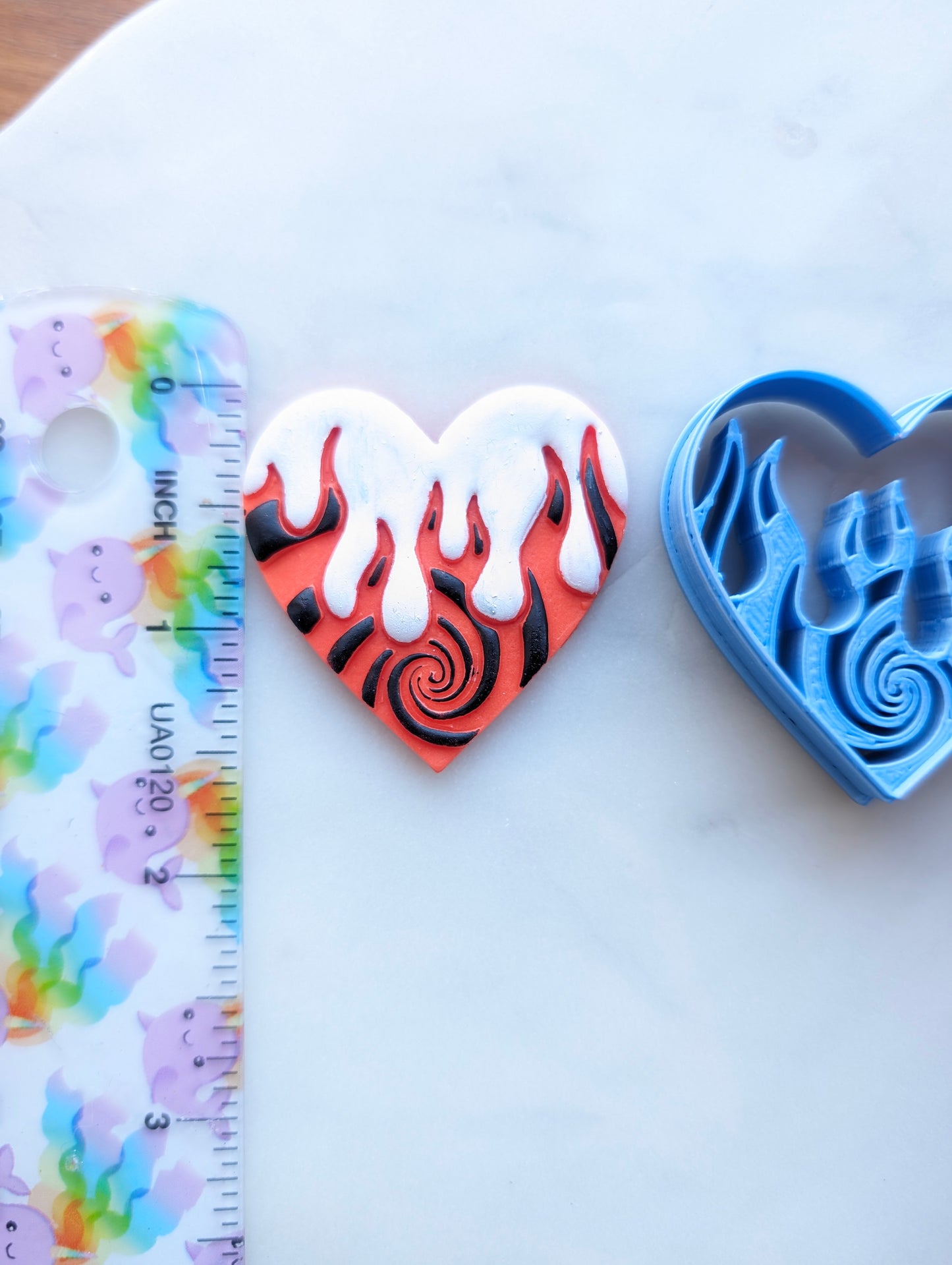 Spiral Flame Dripping Heart Sharp Clay Cutter