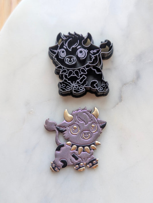 Punk Rocker Cow with Jewelry -  Sharp Embossed Earring Clay Cutter