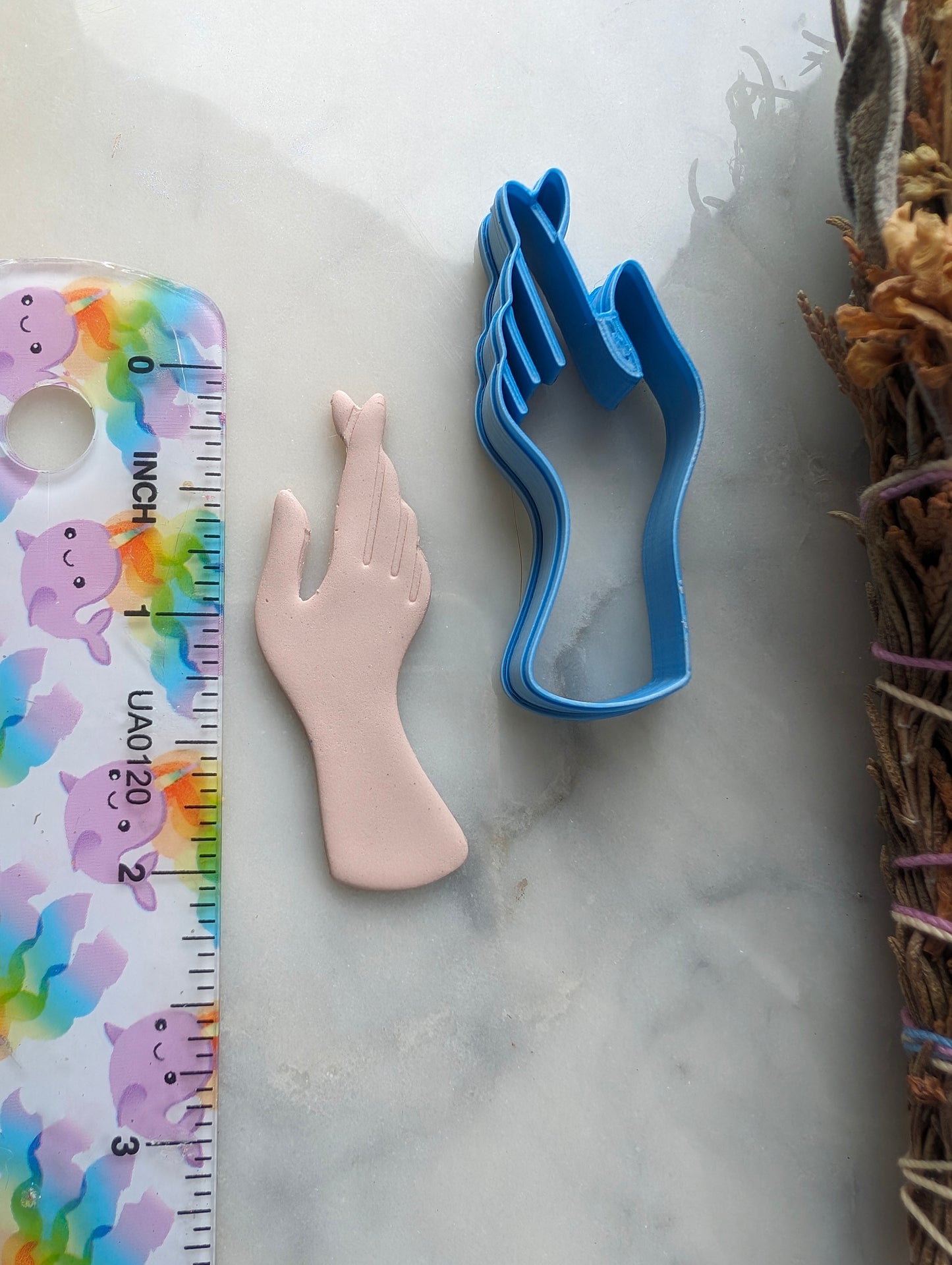 5 Witchy Hands Sharp Clay Cutter