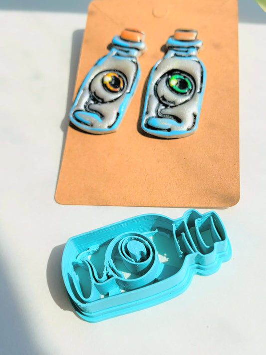 Eyeball in a Vial - Embossed Sharp Clay Cutter