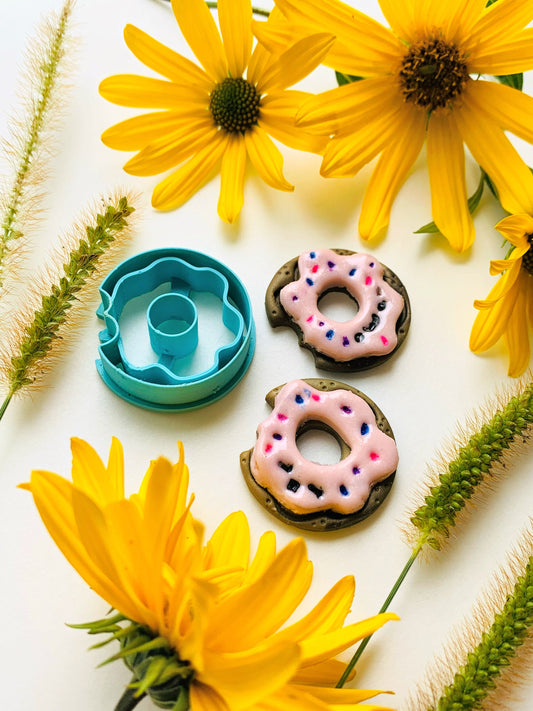 Frosted Donut 33mm  - Embossed Sharp Clay Cutter
