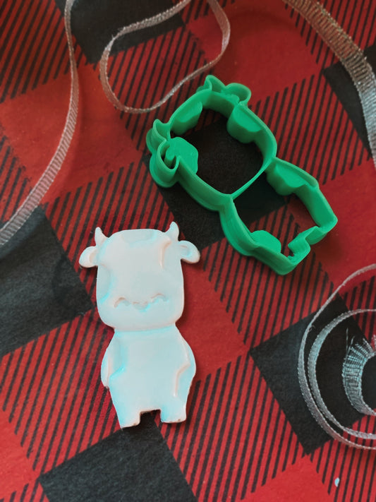 Cute Cow - Embossed Sharp Clay Cutter