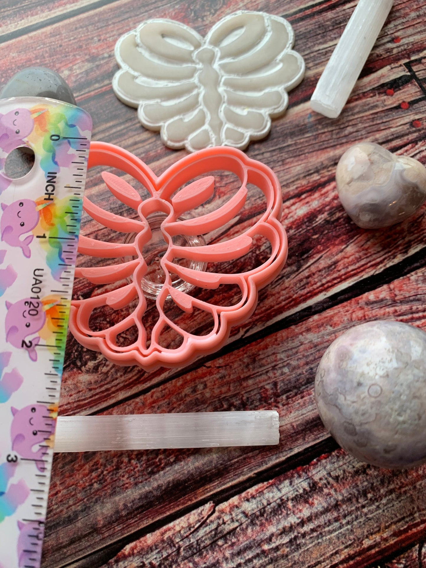 Heart Shaped Ribcage - Embossed Sharp Clay Cutter