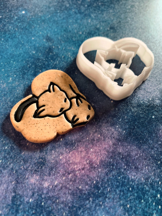 Cats Heart Cuddle  - Embossed Sharp Clay Cutters