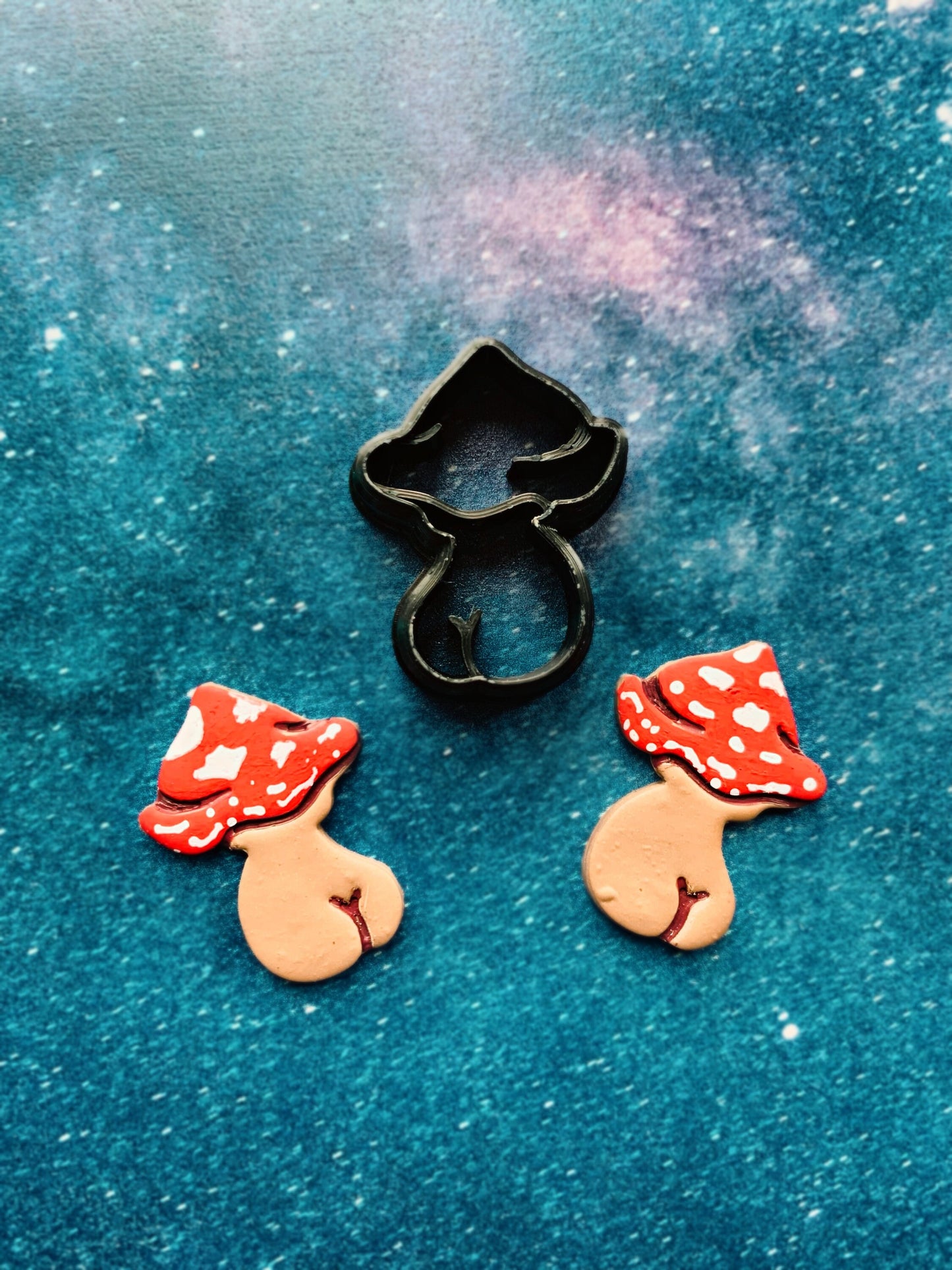 Cute Butt Mushroom Person Earring Clay Cutter