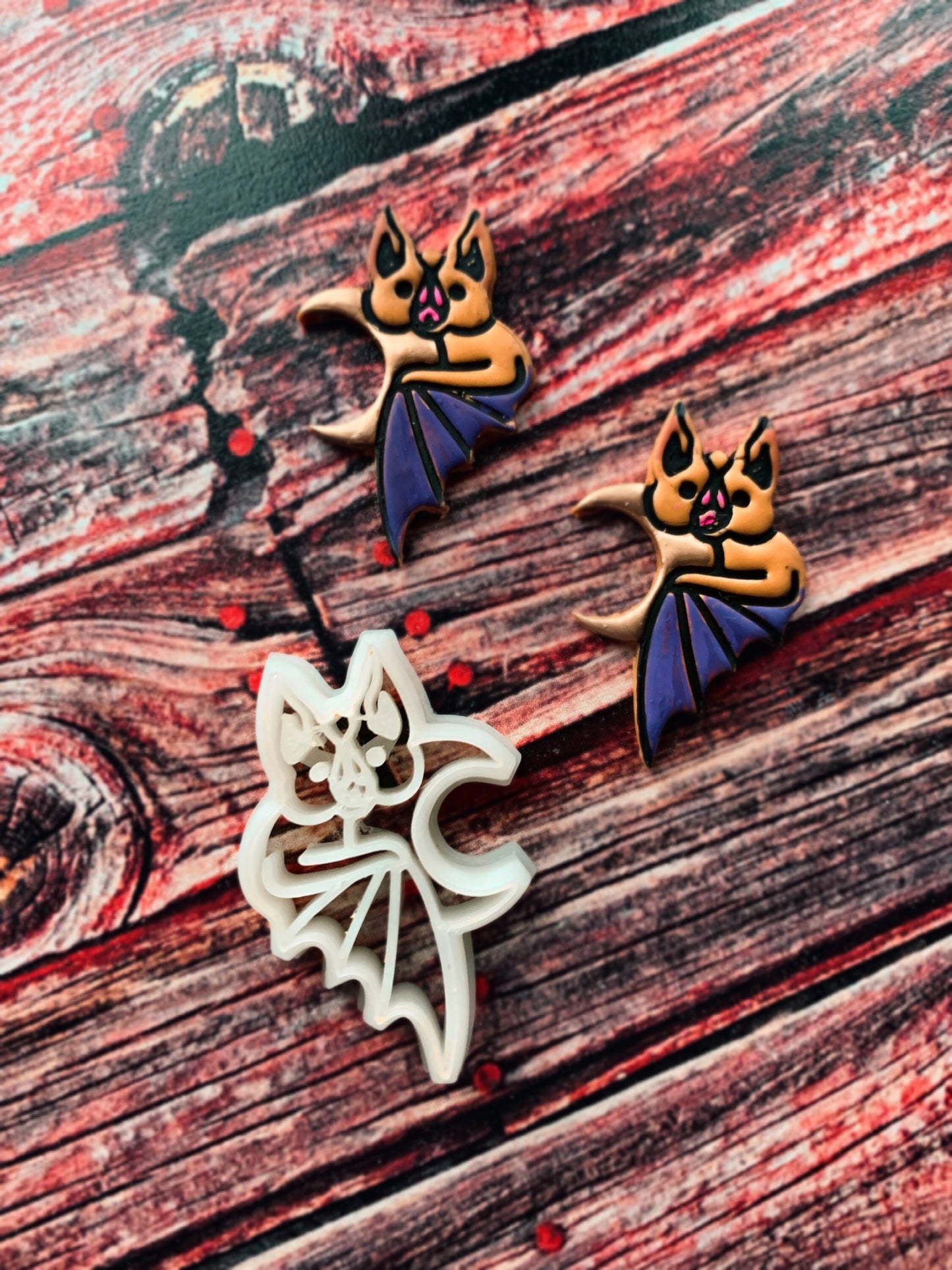 Bat with Crescent Moon Sharp Clay Cutter