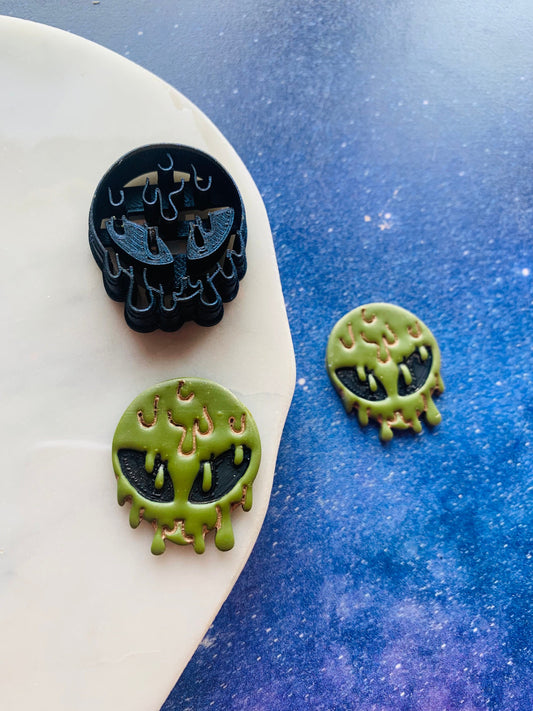 Dripping Alien Head Sharp Clay Cutter