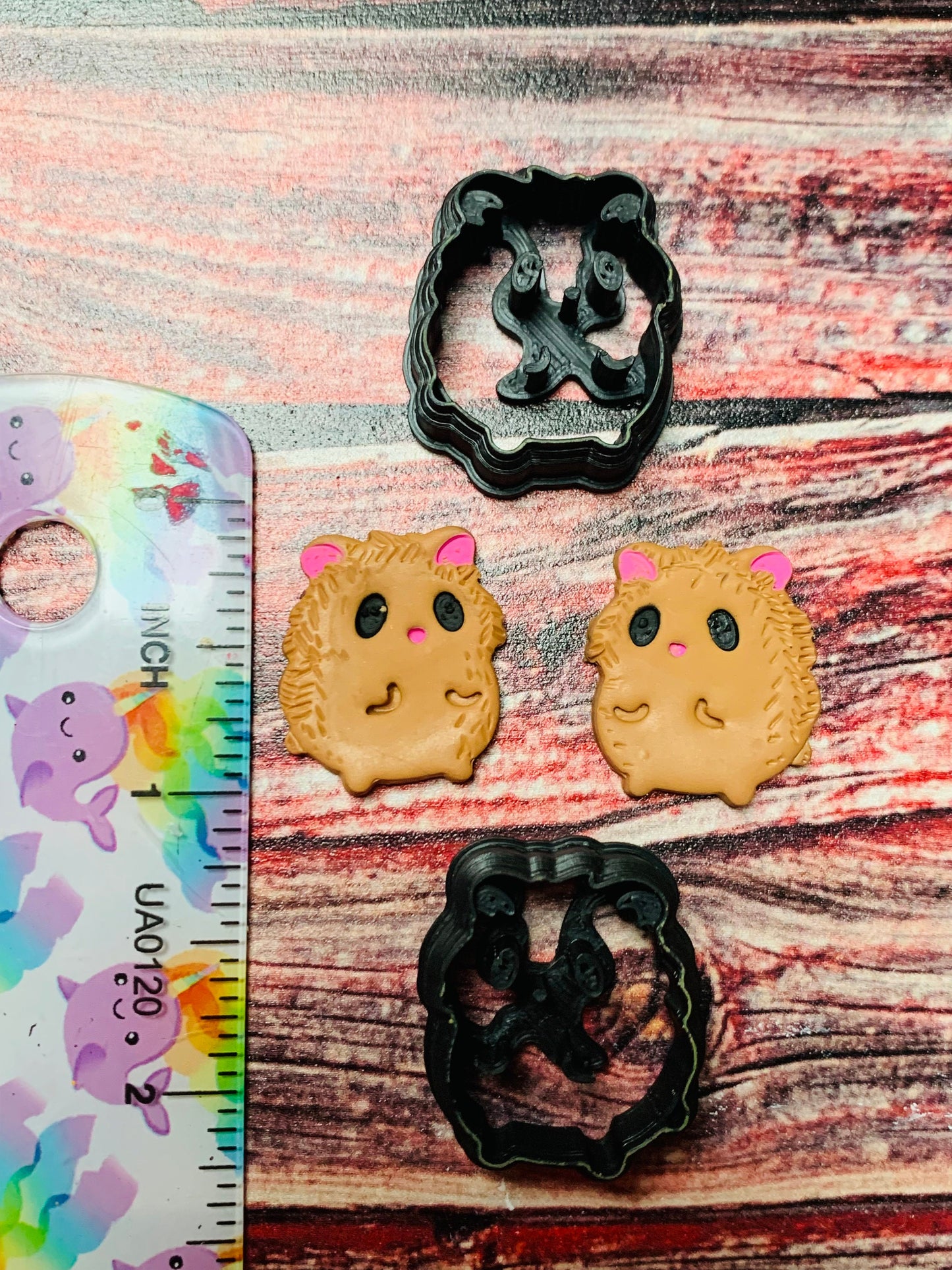 Small Hamster - Sharp Polymer Clay Cutter with Detailed Lines