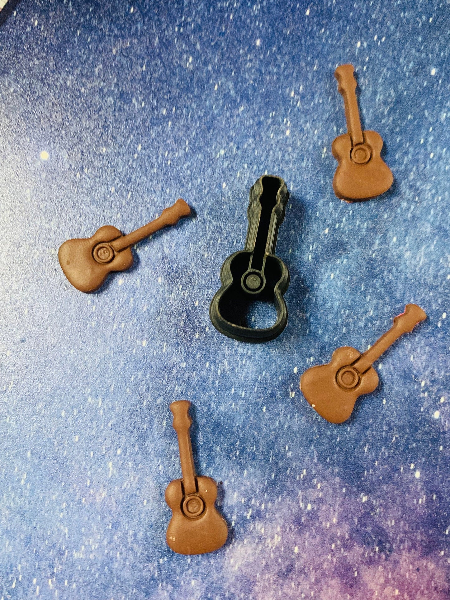 Acoustic Guitar - Embossed Sharp Earring Clay Cutter