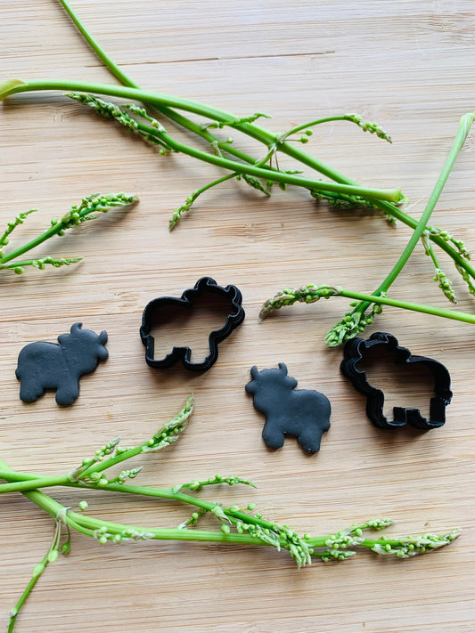 Small Cow Outline - Sharp Embossed Earring Clay Cutter