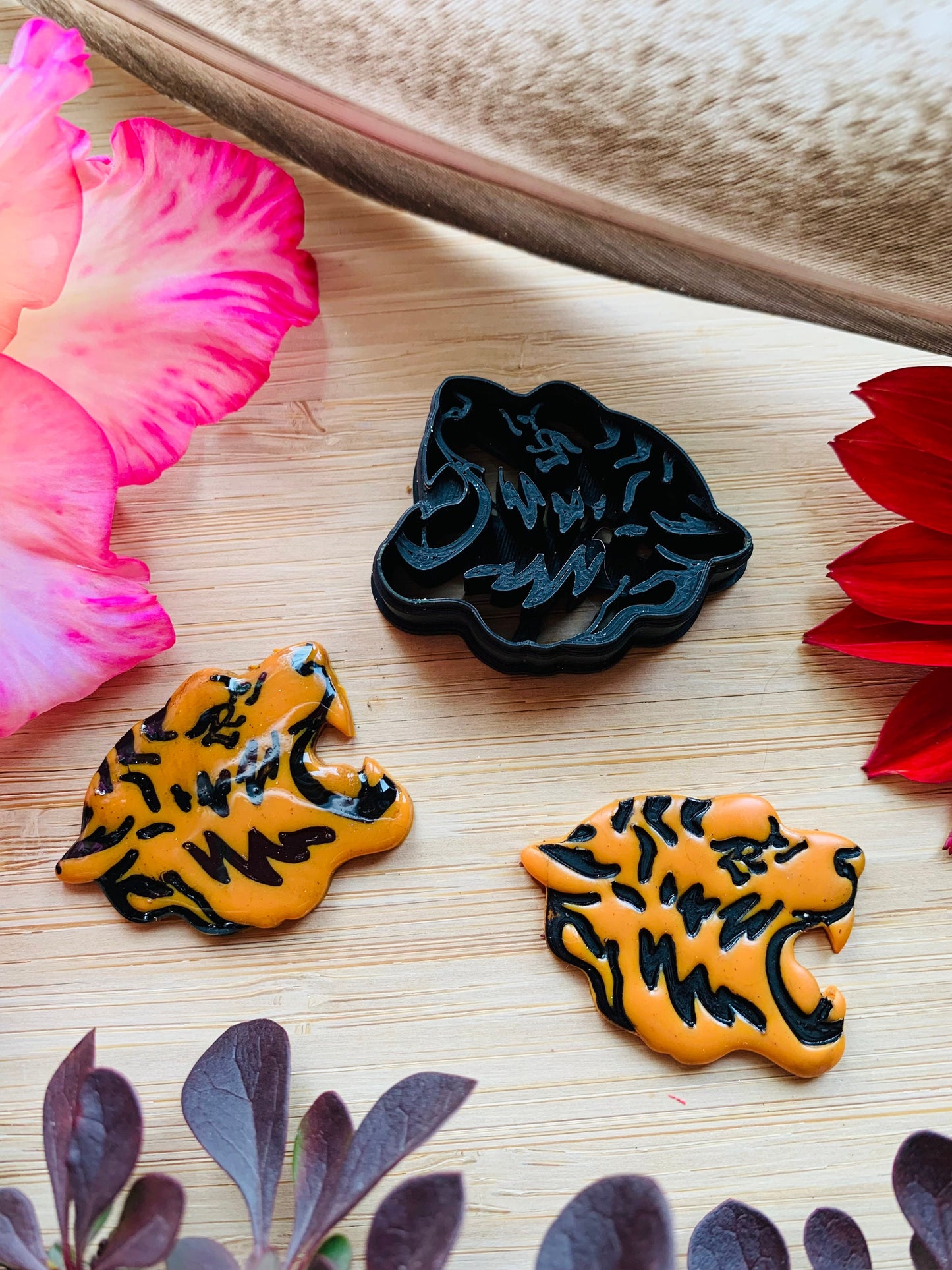 Roaring Tiger Head Sharp Clay Cutter