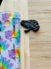 Load image into Gallery viewer, Small Toad - Embossed Sharp Cutter for Clay, Fondant, and More
