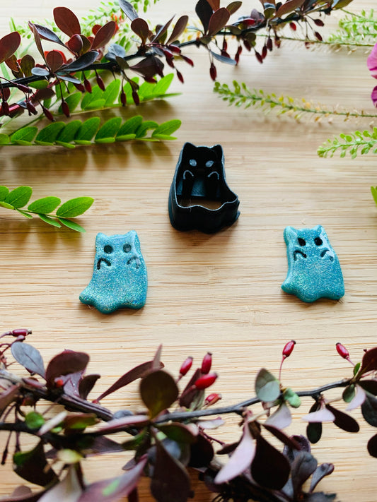 Arms Up Ghost Cat Sharp Clay Cutter