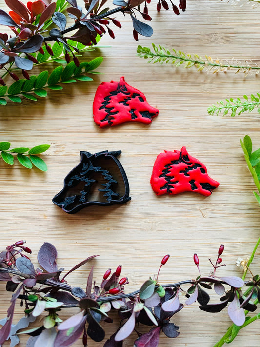 Wolf Head Side View Sharp Clay Cutter