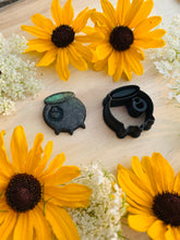 Load image into Gallery viewer, Small Cauldron - Embossed Sharp Clay Cutter
