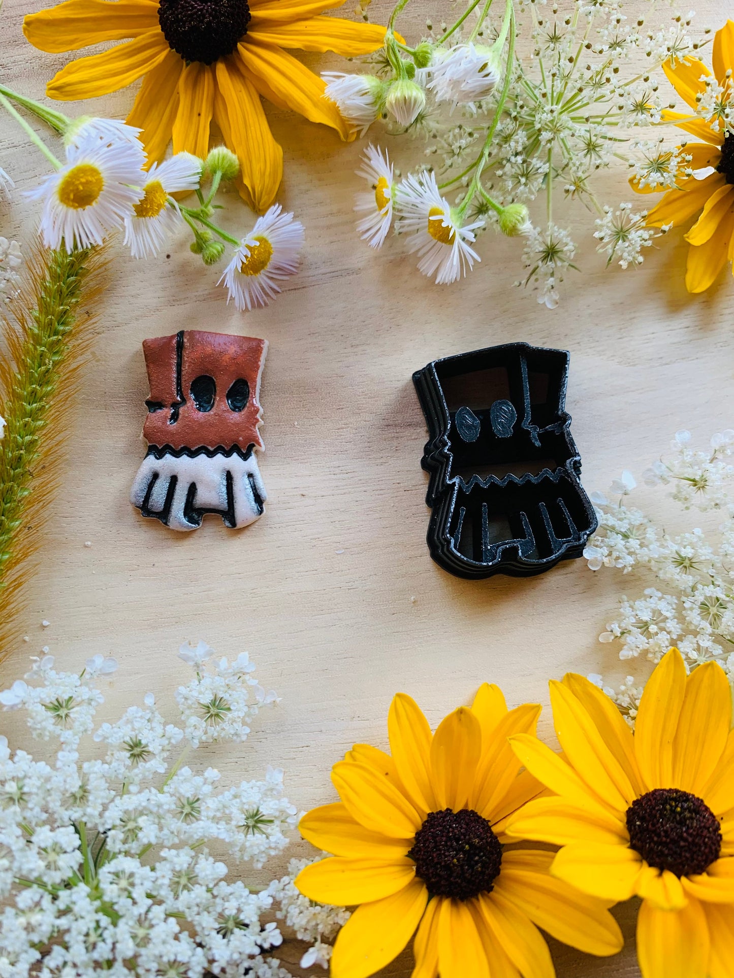 Cute Ghost with Paper Bag Costume - Embossed Sharp Clay Cutter