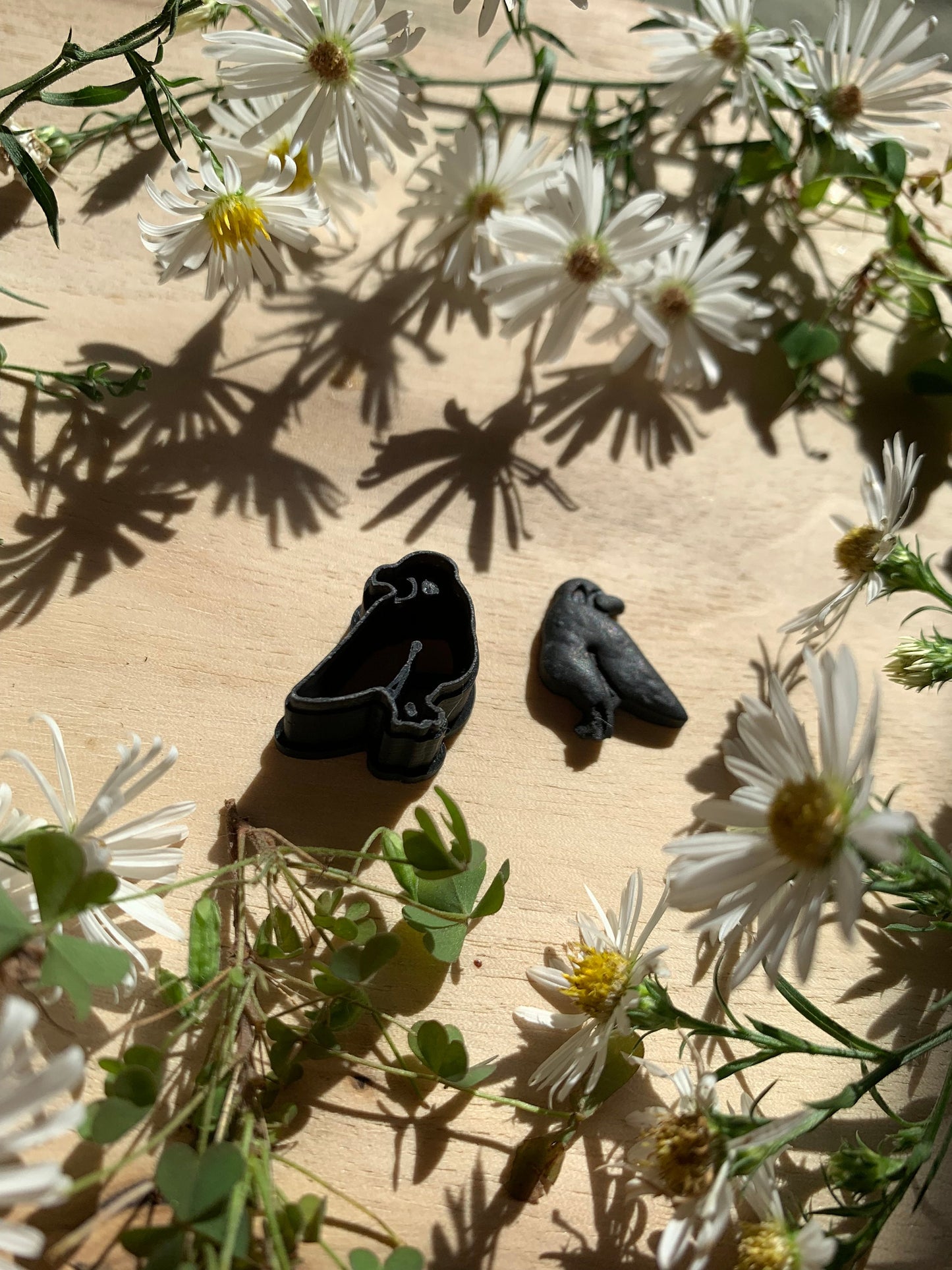 Mini Sized Raven or Crow Sharp Clay Cutter
