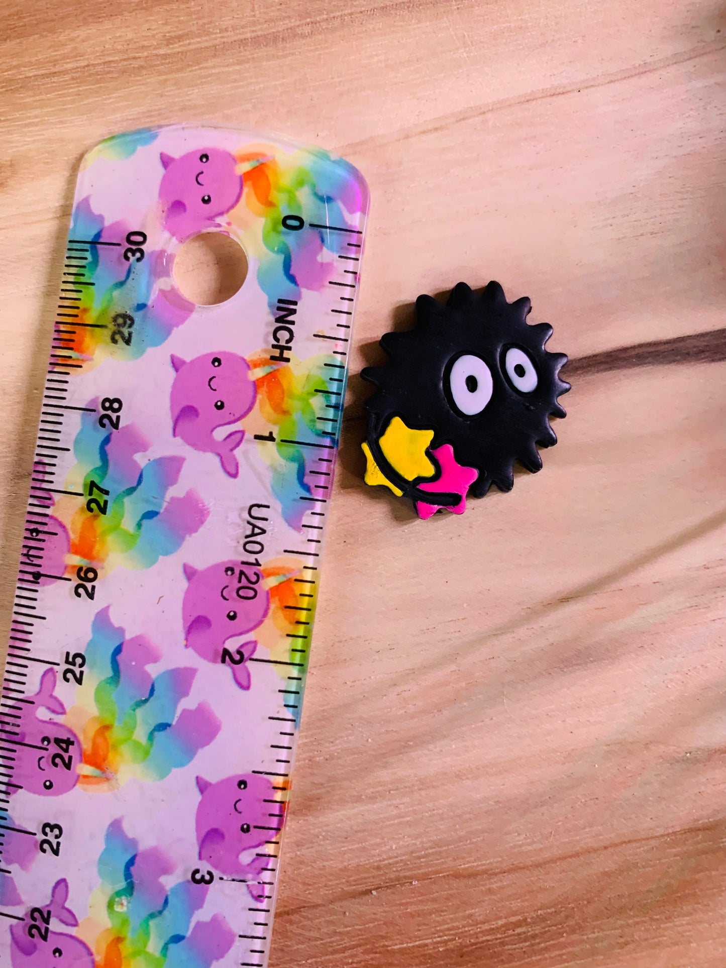 Oversized Fuzz Ball Soot Sprite Clutching Star Toys Earring Clay Cutter