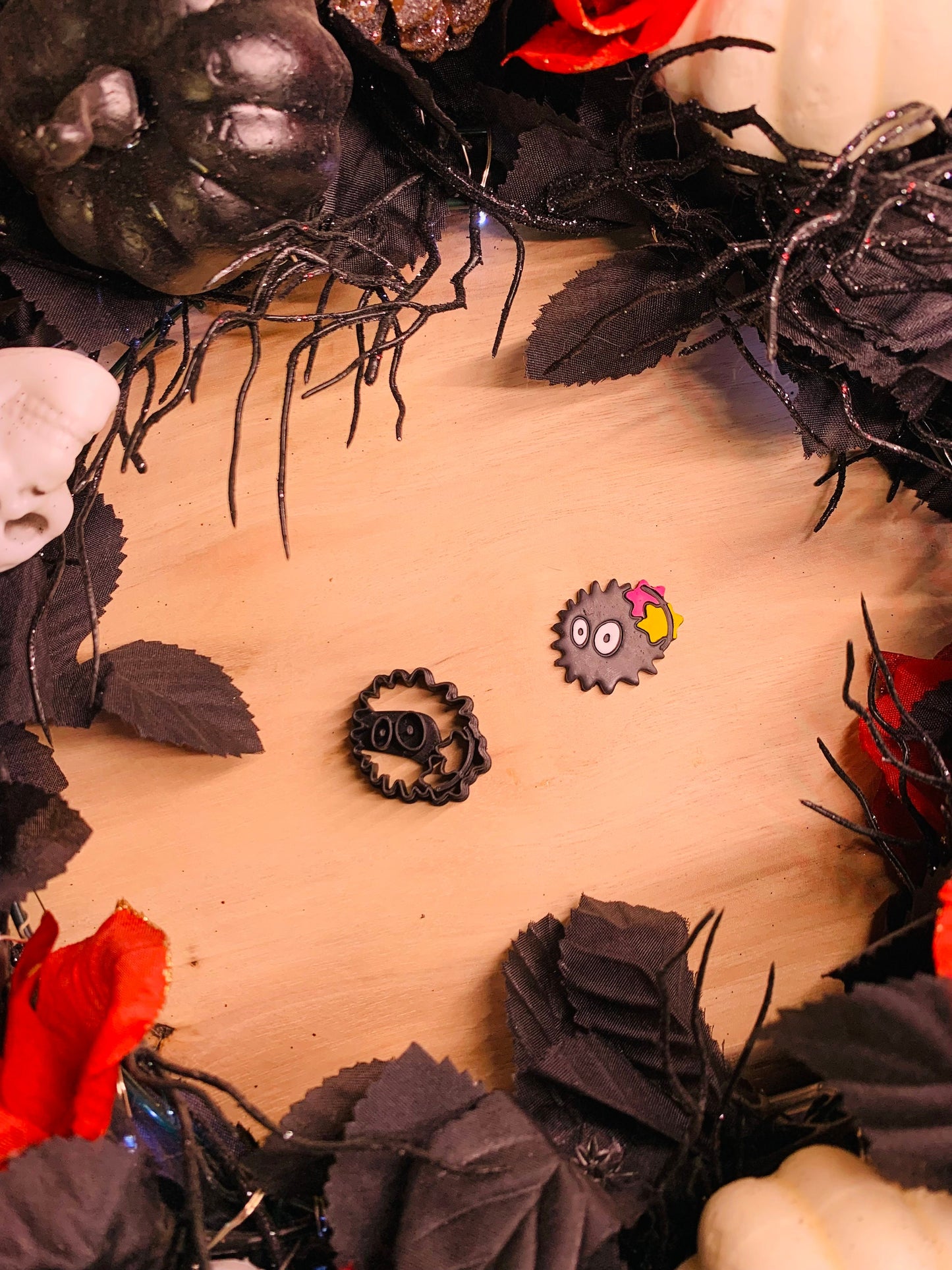 Oversized Fuzz Ball Soot Sprite Clutching Star Toys Earring Clay Cutter
