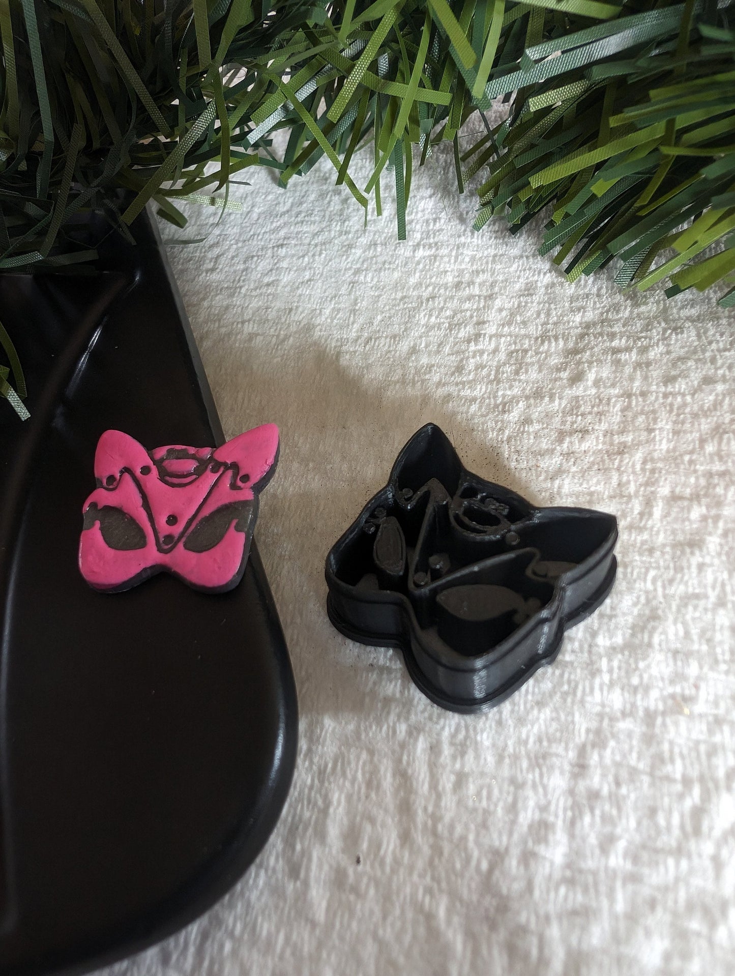 Kinky Cat Ear Mask Sharp Clay Cutter