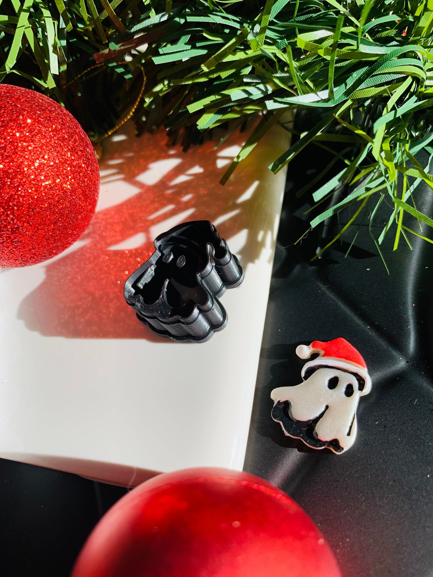 Small Santa Ghost Sharp Clay Cutter