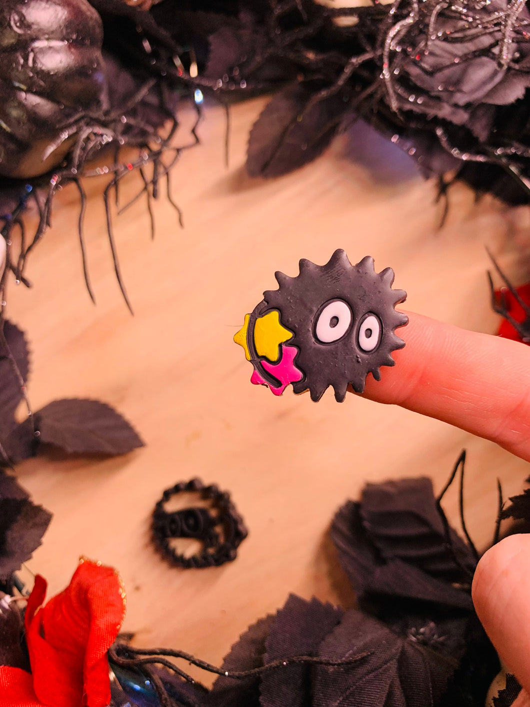 Oversized Fuzz Ball Clutching Star Toys Earring Clay Cutter