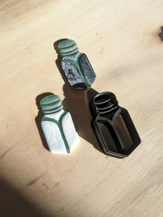 Spice Salt Shaker Potion Bottle Sharp Earring Clay Cutter