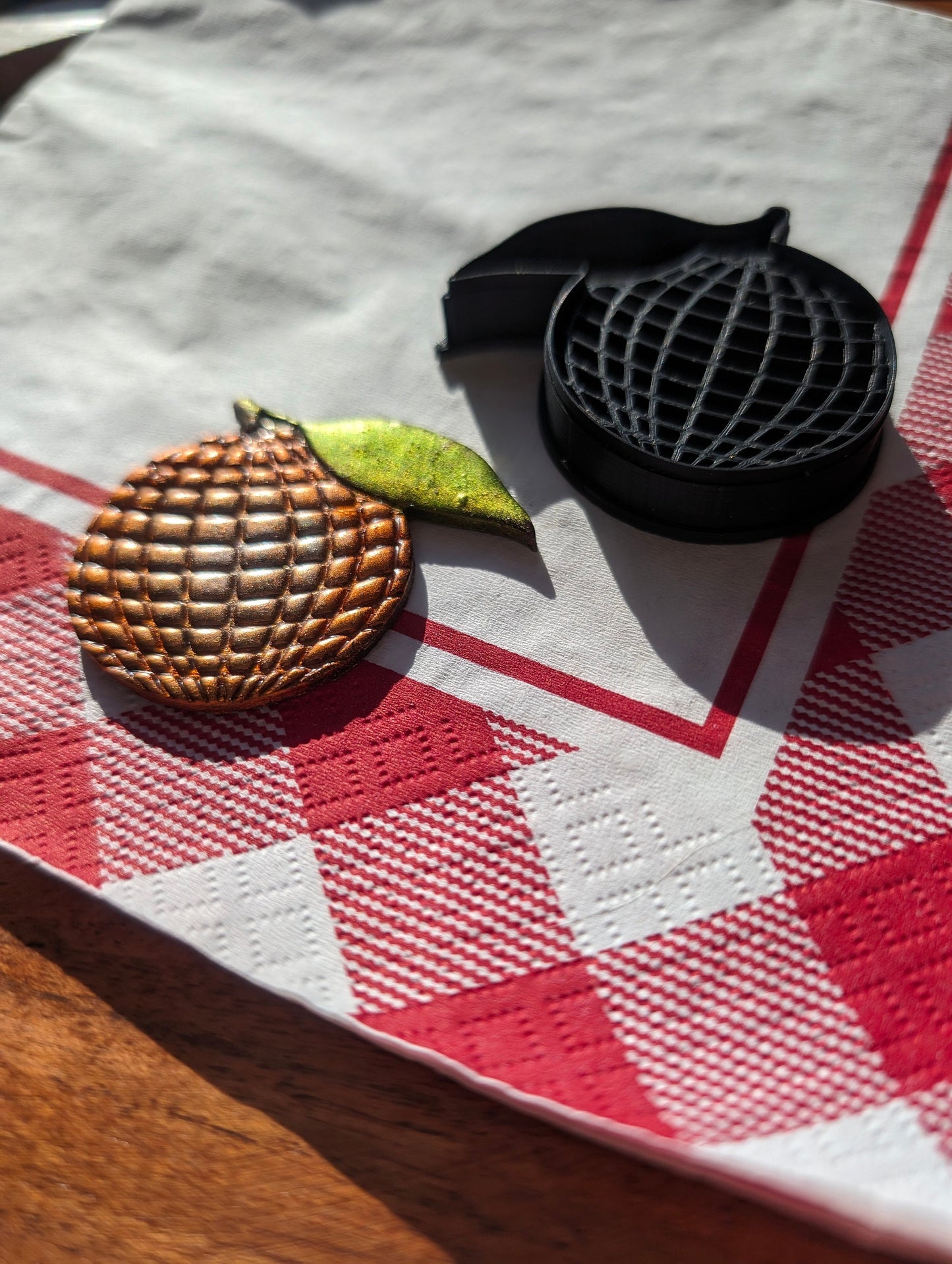 Orange Fruit with Leaf Disco Ball Berry Sharp Clay Cutter