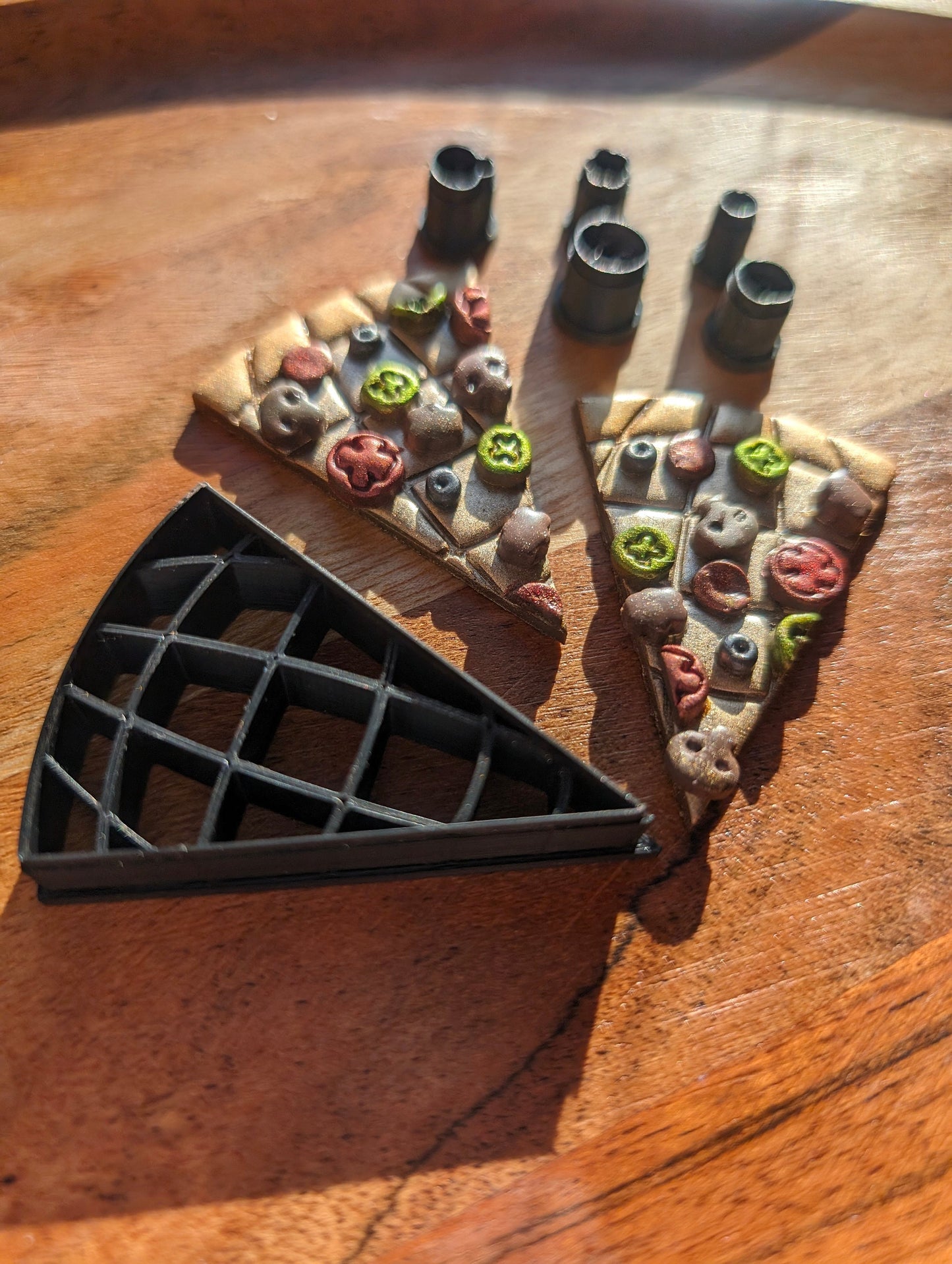 Disco Slice of Pizza with 5 Micro Cutter Toppings Sharp Clay Cutter