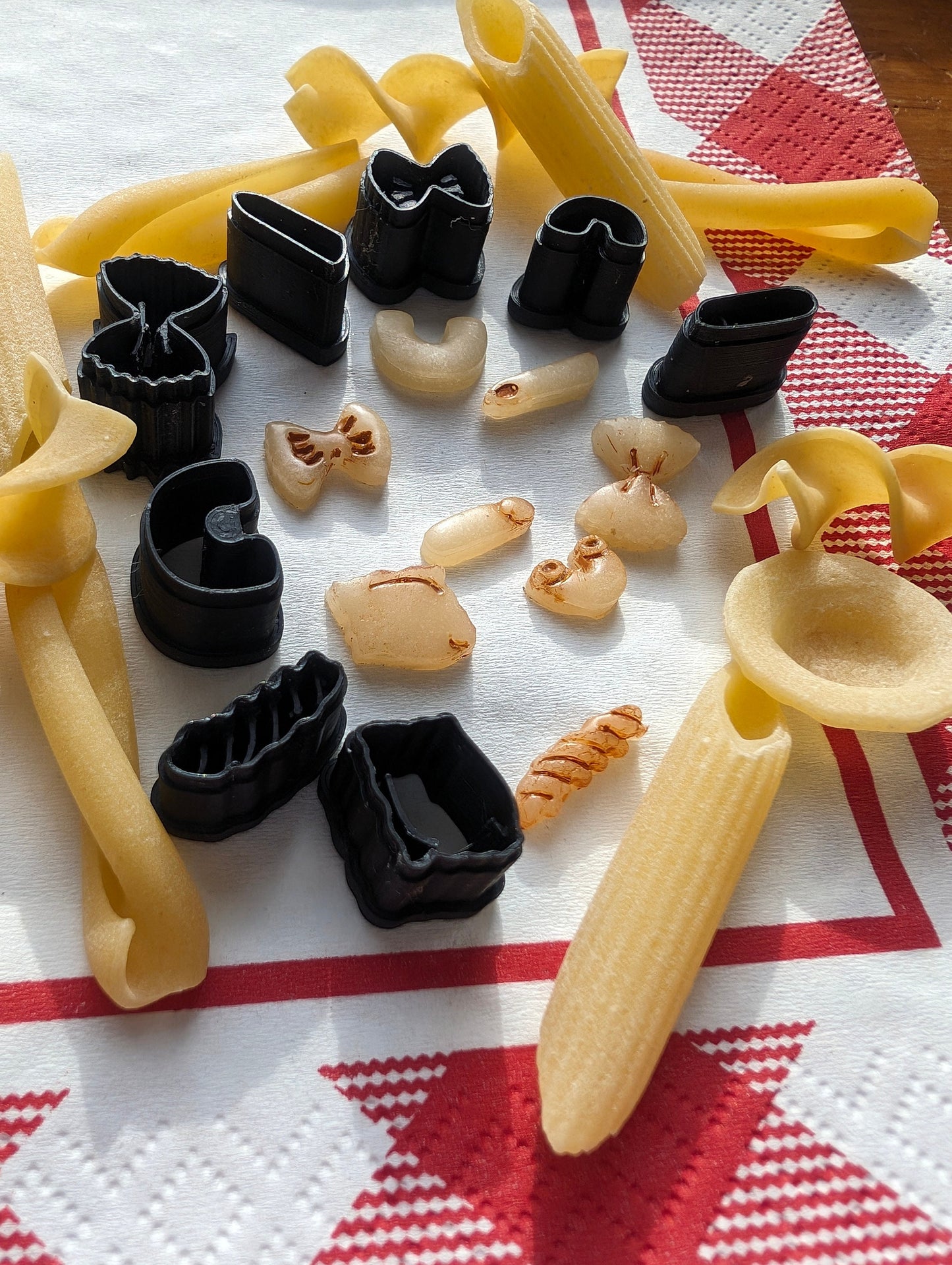 Set of 8 Tiny Pasta Sharp Clay Cutters